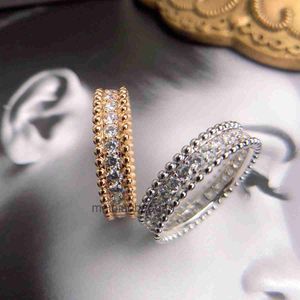 Anneau de bijoux de luxe de créateur Vancllf Clover haut de gamme 925 Perles de fleurs argentées pures Perles simples diamant en diamant Crossage épais Gold Fashion Personnel