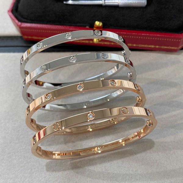 Designer Luxury Jewelry Women Edition High Edition Vr colocolage V Bracelet Gold Extrémité étroite Anneau éternel Mâle et Femelle Tournevis Couple avec logo et boîte