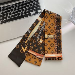 Lettre de luxe de créateur Foulard en soie foulard femme foulard noir bandeau double soie simple et polyvalent nouveau style en différentes couleurs