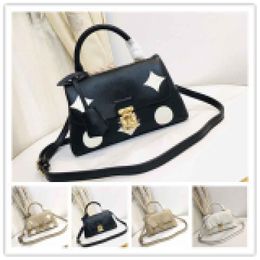 Designer Luxury M46008 M45976 Madeleine Handbag Bicolor Giant BB Black Cross Body Bag
