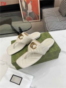 Designer luxe marmont dames t-riem witte sandalen lederen flats schoenen chevron gewatteerd lederen platte flip flop dia platte slipper met doos