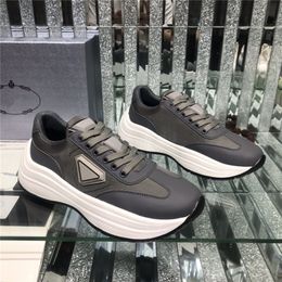 Designer Luxury Men Grey Cloudburst Thunder High-Tech Casual Chaussures baskets Noir Avec boîte d'origine