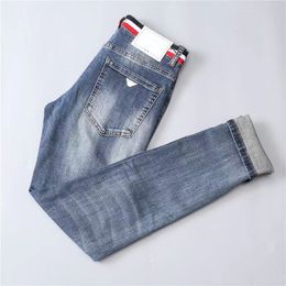 Designer Luxury Jeans pour hommes couleur unie bijou lavage bleu lettre top ligne patch imprimé moto rétro couleur stretch pantalon décontracté