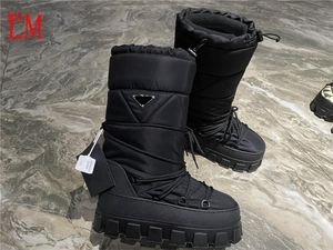 Diseñador de lujo Monolith para mujer Resbalón en cuña Botas hasta la rodilla Botas hasta la rodilla Botas de nieve color topo con caja original