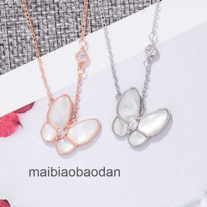 Collier de luxe de designer Fanjia V Golden Fan Family Butterfly White Beimu Korean Version Simplified Fairy Collar Chain Original