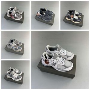 Designer Luxury new balance2002R Sneaker Casual Low Platform Shoes Mens Womens Couple Outdoor Gym Running Zapatos Baskeball Shoe ML2002RC