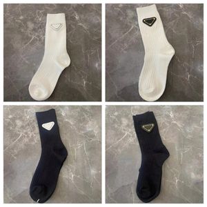 Designer Luxury P Socks Classic Letter Triangle Fashion Iron Standard Autumn and Winter Pure Cotton High Tube Socks