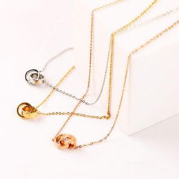 Diseñador de lujo collares pendientes cadena de oro diseñadores joyería plata doble anillo regalo de Navidad para hombre mujer diamante amor collares D2211011F