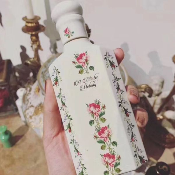 Designer Luxe Parfum Moonlight Curve Eau de Parfum pour Femme 150 ml Notes Florales Parfum Floral Texturé Expédition Rapide