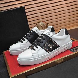 Designer Luxury Plein Classic Sneaker Pp Skull Skull Imprimé Casual Low Platform Shoes Mens Outdoor Run Zapatos Baskeball Shoe