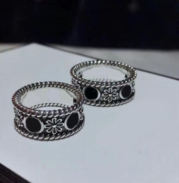 Diseñador de lujo chapado anillo de plata vintage clásico para hombre mujeres anillos de amor moda carta marca joyería fiesta de bodas para el amante regalo de alta calidad