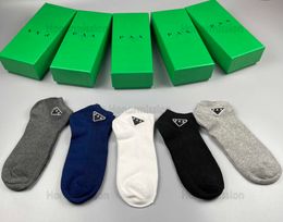 Designer Luxe Prad Socks Fashion Hens and Womens Casual Cotton Ademend 5 Paren Sock met Box 0814