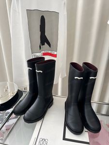 Designer Boots de pluie de luxe Bottes d'hiver Knight pour la semelle épaisse des bottes longues de la plate-forme en caoutchouc de marque