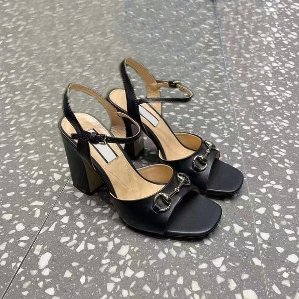 Sandalias de lujo de diseñador para mujer, sandalias informales con hebilla dorada, color negro y marrón, talla 35-41