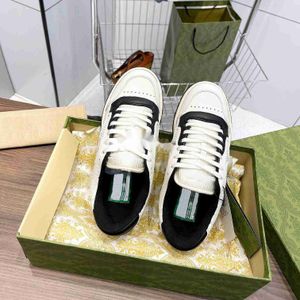 Zapatos de lujo de diseñador Zapatillas de deporte de moda para hombre y para mujer Zapato deportivo para correr Nuevas zapatillas de deporte casuales Zapatillas de deporte Zapato clásico 112323 m