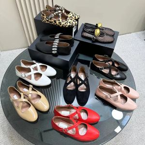 Designer Luxe ALAIA Schoenen Dames Ballet Flats Uitgeholde Mesh Sandaal Muiltjes Ronde Kop Strass Klinknagel Gesp Mary Echt Leer Jane Schoenen Loafers Glijbaan