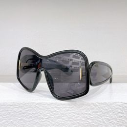 Lunettes de soleil de luxe de luxe rectangulaires à grandes lentilles jambes LW40121 lunettes de soleil de mode fête plage conduite lunettes de plein air rayonnement UV400