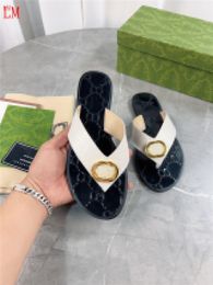 Designer Luxury Thing Flip Flop Sandales Chaussures blanches fabriquées en Italie Verrouillage G Sandal Flats Sandal Slipper avec boîte