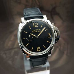 Design de luxe de luxe montre les montres de bracelet PAM00676 Manuel mécanique 42 mm montres automatiques complètes en acier inoxydable haute qualité