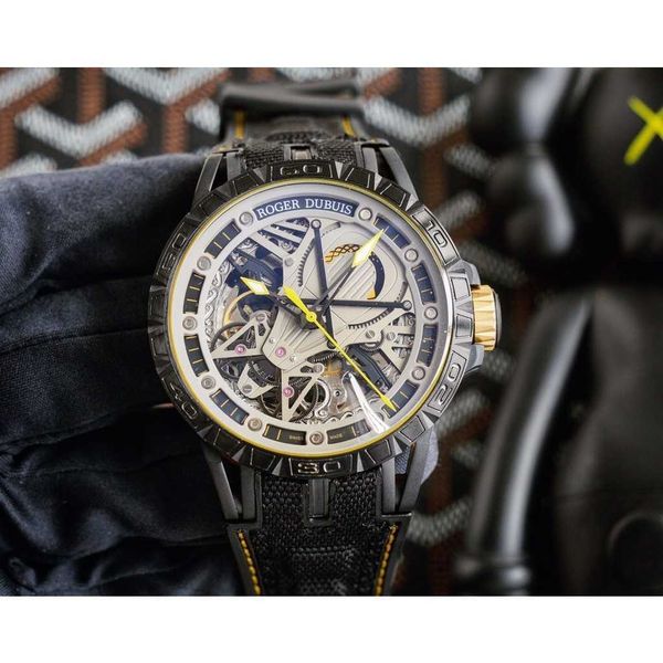 Relojes de lujo de diseño para hombres mecánicos Roge Dubui Excalibur Mecanismo de cadena Pirelli 46 mm Manguera con ruedas dobles Tecnología de perforación