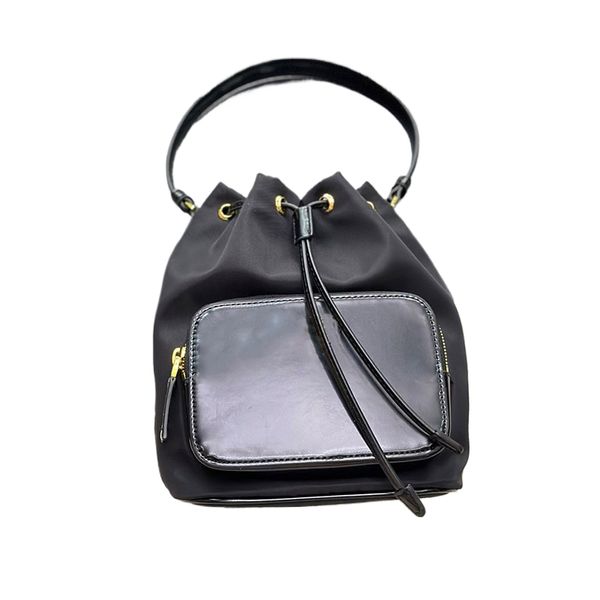Petit sac à poignée supérieure en cuir brillant et nylon noir pour femmes de luxe de styliste