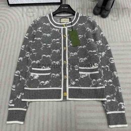 Designer de luxe femmes tricots t-shirts nouveau col rond femmes décontracté robe de créateur ensemble hiver classique tricoté hauts JVTS