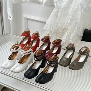 Designer de luxe femmes sandales en cuir véritable vintage orteil fendu talons cylindriques confortables chaussures habillées tout-en-un