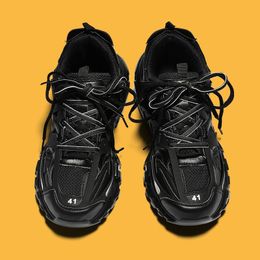 Diseñador de lujo para mujer para hombre Zapato casual Track 3.0 LED Sneaker Iluminado Gomma cuero Entrenador Nylon Plataforma impresa Zapatillas Hombres Zapatillas de deporte ligeras 36-45 H925