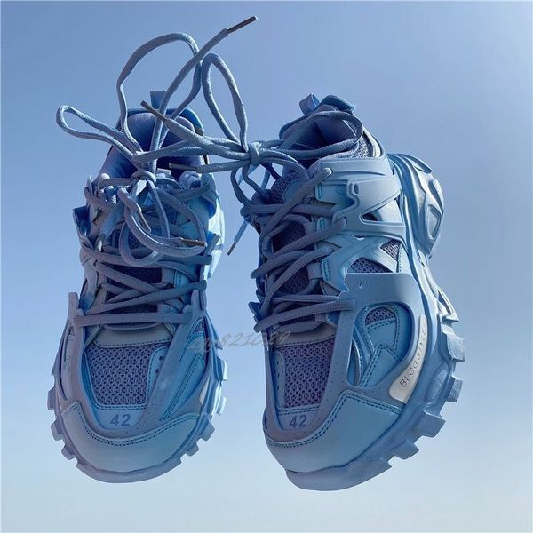 Designer Luxe Femmes Hommes Casual Shoe Track 3.0 LED Sneaker Lighted Gomma Cuir Entraîneur Nylon Imprimé Plate-forme Baskets Hommes Baskets Légères Chaussures 36-45 z52