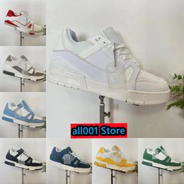 Designer Luxurys Baskets Chaussures de sport pour hommes Baskets pour femmes Plusieurs couleurs Schémas de baskets de sport pour hommes de qualité supérieure Taille36-45