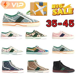 Designer Luxurys Woman Tennis Shoes 1977 Canvas Man Canvas Shoes Green en Red Web Stripe Rubber Sole Cotton Low Platform