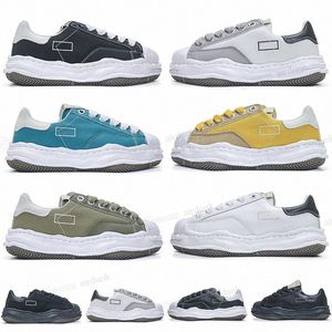 Diseñador Maison Mihara Yasuhiro Miharas Zapatos casuales MMY Hombres Mujeres Low Top Sole Canvas Zapato Cuero Triple Negro Blanco Original Sole Cap Zapatillas de deporte para hombre Z3gU # Y3