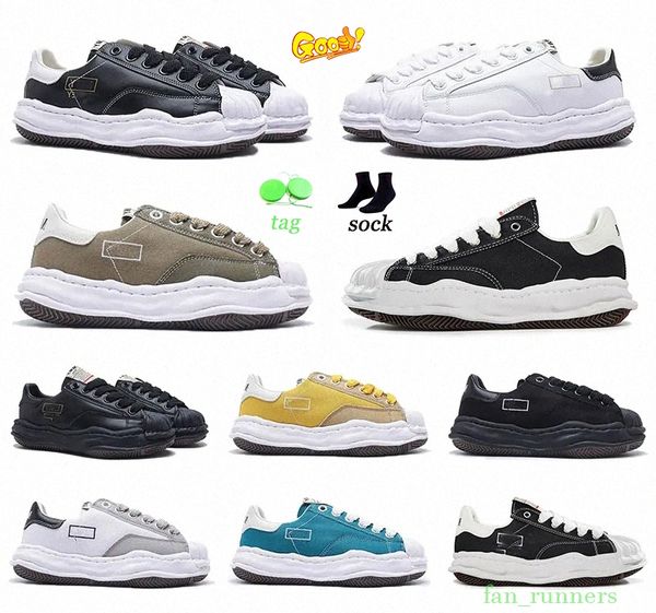 Designer Maison Mihara Yasuhiro MMY dissolvant Chaussures de sport OG Canvas Low cut Mens Platform Womens Blanc Noir Gris Miharayasuhiro Toe Cap Sneakers V9m9 #