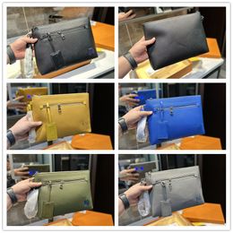 Designer Man IPad clutch bag POCHETTE TAKEOFF Portemonnee Heren Dames Cameratassen Toilettasje Klassieke documenttassen Portemonnee portemonnee Leuke reismake-up tas