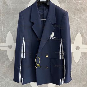 Designer Man Suit Blazer Vestes Mabets For Men Stylist Lettre broderie à manches longues Mariage décontracté Mariage asiatique Taille M-3XL B131