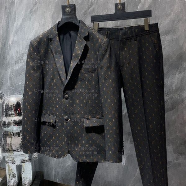 Designer Man Suit Blazer Vestes Coats For Men Stylist Lettres complètes broderie à manches longues Casual Party Mariding Costumes Blazers