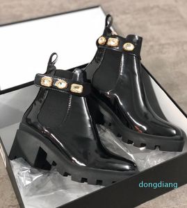 Designer-Martin Boots Black Color Luxury enkellaarzen ontwerpers vrouwen laarsjes Highet Quality Winter Booties Non Slip