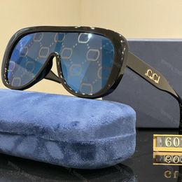Lunettes de soleil de concepteur Masque Jumbo Letter Eyewear For Women Mens Luxury Beach Goggle Senior Glasses UV400 Eyeglass G Frame Vintage Metal Jumbo Sun Glasses avec boîte