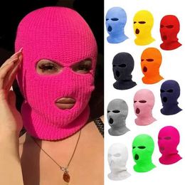 Máscaras de diseñador Motocicleta a prueba de viento Sombreros de punto de cara completa SkiMask personalizado Hombres Lana cálida Pasamontañas bordado Sombreros de invierno Punto 3 agujeros Máscara de esquí