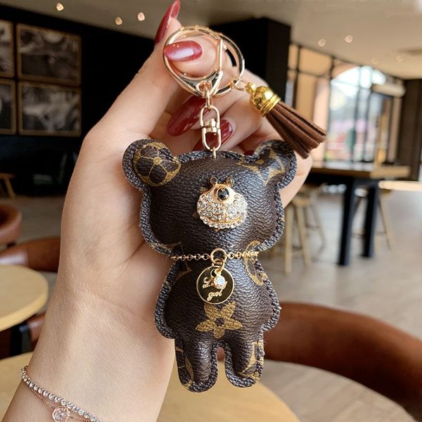 Designer hommes et femmes porte-clés ours en cuir PU dessin animé sac à main décoratif porte-clés mignon voiture porte-clés en gros marque de mode ours