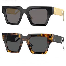 Diseñador Hombres y mujeres Gafas de sol Nueva Moda clásica VE4431 Caja de ojo de gato grande Letra Hueco Templos de metal Joker Popular Outd282B