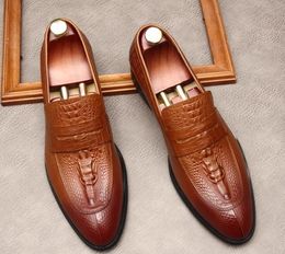 Designer Men Dress Shoes Echte Emed Leather Fashion Alligator Pattern Business Casual Loafers Party Wedding Slip-on Formal Office Shoe Flats