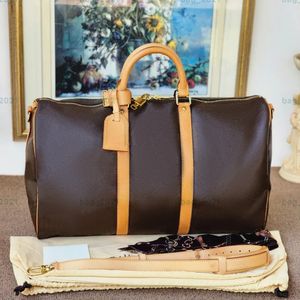 Designer Men Duffle Sac Pu Leather Classic Femmes Sac de voyage à bagages à main