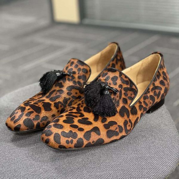 Designer hommes chaussures formelles imprimé léopard crin robe chaussure en cuir bout pointu gland mocassins mode chaussures de fête de mariage grande taille 38-48 avec boîte NO497