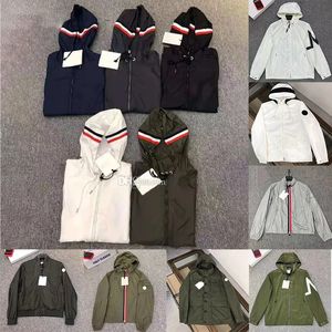 Diseñador de los hombres chaqueta con capucha NFC bombardero parabrisas chaqueta insignia bordada hombres prendas de vestir exteriores calle abrigos de primavera y otoño Moncl3134