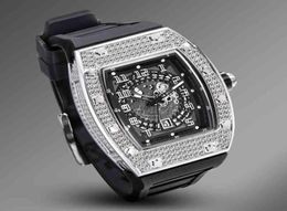 Designer Men Ice Out Bling Diamond Hip Hop Mens Es étanche Quartz Watch Dro Reloj Hombre Marca de Lujo9110762