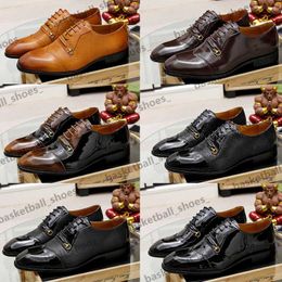 Designer Men Loafers Dress Shoe Luxury HorseBit Platform Schoenen Rubber dames echte lederen sneakers