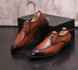 Designer Men Party Moux Robe Chaussures Fashion Business Casual Locs Chaussures pointues à l'on