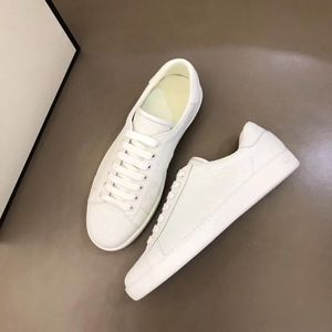 Designer heren aas reliëf sneakers zwarte witte lederen schoenen enigszins chaussures in elkaar grijpende witte schoen Walking sportplatform trainers A2