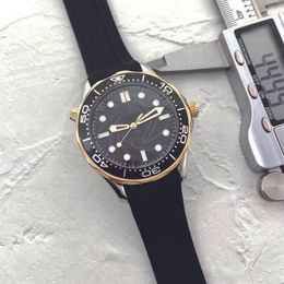 Designer heren- en dameschronograaf Heuer kalenderdatum automatisch uurwerk horloges waterdichte sport Montre luxe horloges